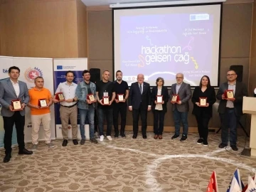 &lsquo;Gelişen &Ccedil;ağ Hackathonu&rsquo; heyecanında kazananlar belli oldu
