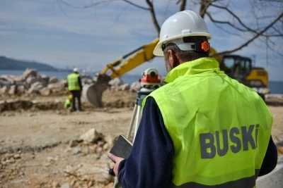 Gemlik'in b&uuml;y&uuml;k sorunu Bursa B&uuml;y&uuml;kşehirle &ccedil;&ouml;z&uuml;ld&uuml;