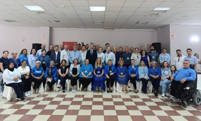 Gemlik Kent Konseyi'nde Sedat Akkuş g&uuml;ven tazeledi