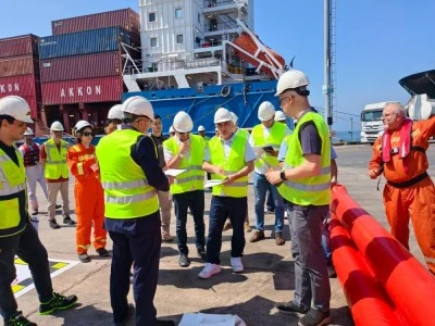 Gemlik K&ouml;rfezi'nde kirliliğe karşı acil m&uuml;dahale tatbikatı 