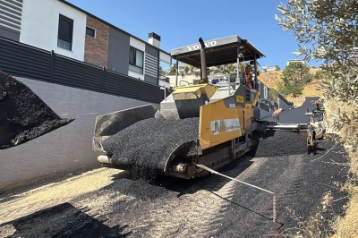 Gemlik&rsquo;te Asfalt Atağı Umurbey&rsquo;de Devam Ediyor