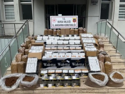 Gemlik&rsquo;te ka&ccedil;ak sigara operasyonu: 2 kişi tutuklandı
