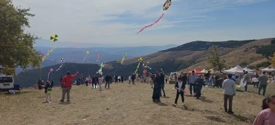 Gemlik'te U&ccedil;urtma Şenliği'ne yoğun ilgi