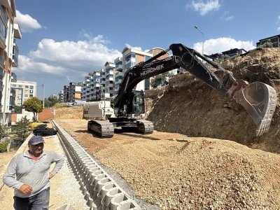 Gemlik'te yol a&ccedil;ma &ccedil;alışmaları devam ediyor! 