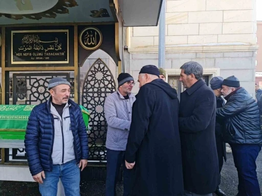 Gen&ccedil; doktor g&ouml;zyaşları ve dualarla son yolculuğuna uğurlandı
