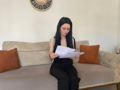 Gen&ccedil; kadın solaryumda korku dolu 22 dakika yaşadı 