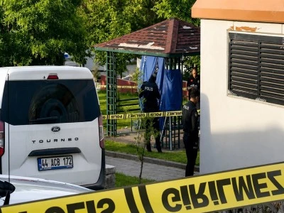 Gen&ccedil; kız &ccedil;ocuk parkında asılı halde &ouml;l&uuml; bulundu