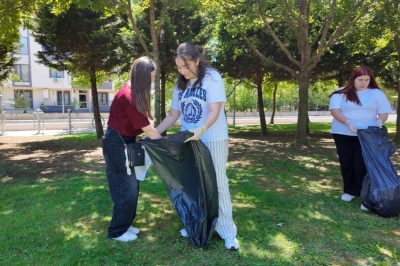 Gen&ccedil;ler Bu Kampta Geleceğe Hazırlanıyor