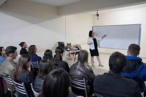 Gen&ccedil;ler i&ccedil;in at&ouml;lyeler d&uuml;zenlendi
