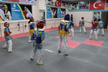 Gen&ccedil;ler spor alışkanlığı kazanıyor
