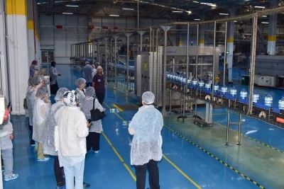 Gen&ccedil;lerden Bursa Su Fabrikası'na ziyaret