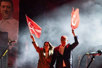 Gen&ccedil;lerin daha iyi bir &uuml;lkeye kavuşması i&ccedil;in &ccedil;alışacağız