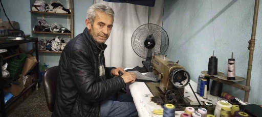 Gen&ccedil;lerin y&uuml;z &ccedil;evirdiği terzilik yok oluyor
