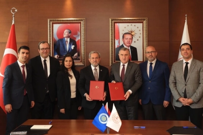 Gen&ccedil;lik ve Spor Bakanlığı İle Ankara &Uuml;niversitesi Geliştirme Vakfı Okulları Arasında İşbirliği Protokol&uuml;