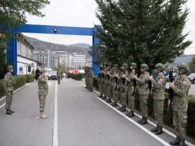 Genelkurmay Başkanı Bayraktaroğlu, Kosova'daki T&uuml;rk askerini ziyaret etti
