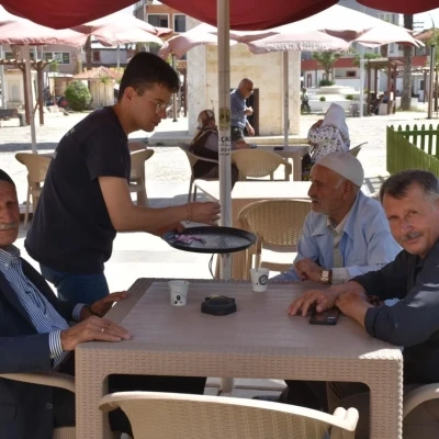 Germencik Belediyesi &ccedil;ay fiyatlarını 1 TL olarak g&uuml;ncelledi
