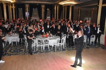 GESİAD&rsquo;dan 100.Yıla yakışır kutlama