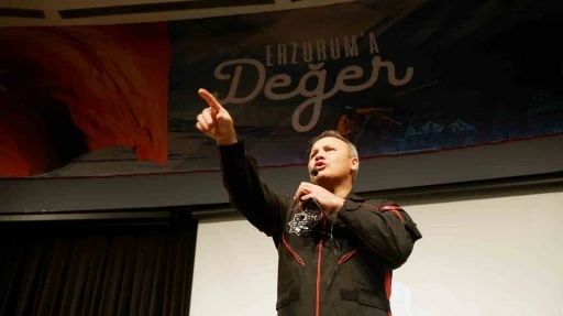 Gezeravcı: &ldquo;Uzaya yolculuğumuz bir hikayenin başlangı&ccedil; noktasıydı, bir yere varış hikayesi değil&rdquo;
