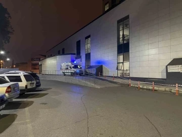 Gıda zehirlenme ş&uuml;phesiyle 60 kişi hastaneye başvurdu
