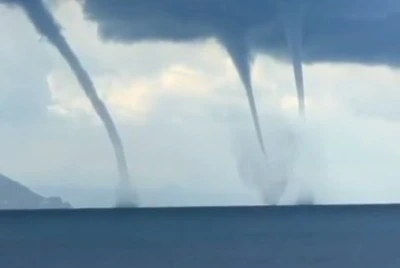 Giresun&rsquo;da denizde 3 ayrı noktada hortum oluştu