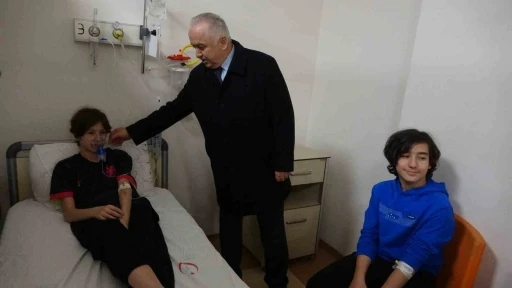 Giresun Olimpik Y&uuml;zme Havuzu ve Spor Salonu&rsquo;nda zehirlenme ş&uuml;phesiyle hastaneye başvuranların sayısı 71&rsquo;e y&uuml;kseldi
