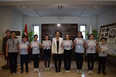 GKV &Ouml;zel Okulları &ouml;ğrencileri başarılarıyla dikkat &ccedil;ekiyor
