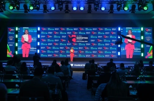 Global Marketing Summit, pazarlama d&uuml;nyasının yıldızlarını buluşturdu
