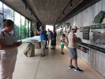 G&ouml;kg&ouml;l Mağarası ziyaret&ccedil;i akınına uğradı
