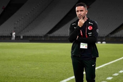 G&ouml;khan G&ouml;n&uuml;l: "Ne kadar s&uuml;re alırlarsa daha da tecr&uuml;belenecekler"