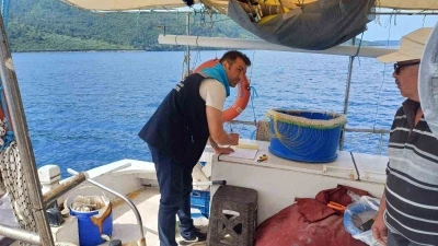 G&ouml;kova K&ouml;rfezi&rsquo;nde yasak av ara&ccedil;larına el konuldu
