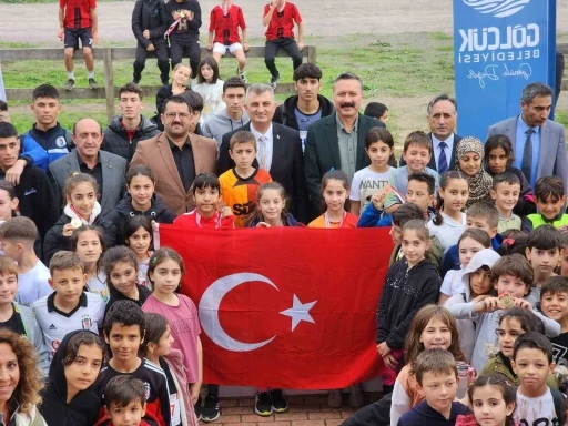 G&ouml;lc&uuml;k&rsquo;te Cumhuriyet coşkusu sporla birleşti
