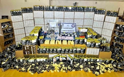 G&ouml;nen&rsquo;de ka&ccedil;ak t&uuml;t&uuml;n operasyonu: 5 ş&uuml;pheli g&ouml;zaltında
