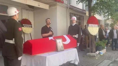 G&ouml;rev yaptığı Kocaeli'de hayatını kaybeden Bursalı astsubay son yolculuğuna uğurlandı