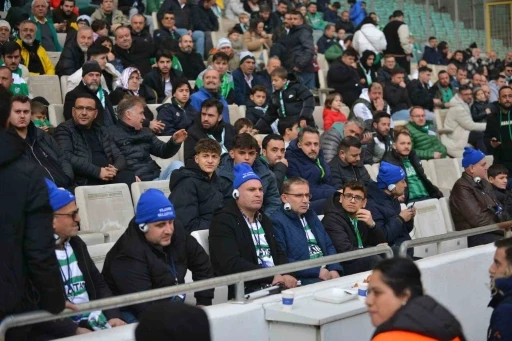 G&ouml;rme engelli taraftarın hayali ger&ccedil;ek oldu