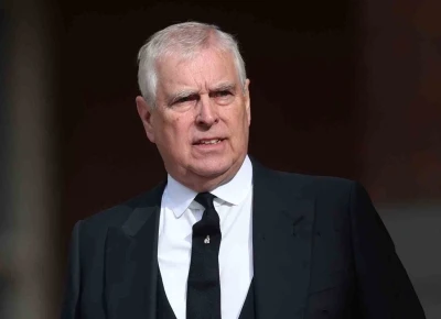 G&ouml;zaltına alınan İngiltere&rsquo;nin eski prensi Andrew Mountbatten-Windsor serbest bırakıldı