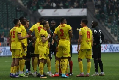  G&ouml;ztepe&rsquo;den hakem tepkisi