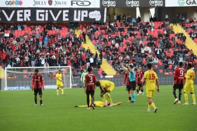 G&ouml;ztepe deplasmanda galip