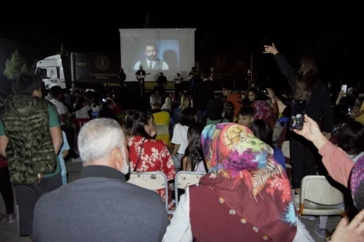 Grup Gezgin Ozanlar&rsquo;dan Dicle&rsquo;de konser ve sinema g&ouml;sterisi etkinliği
