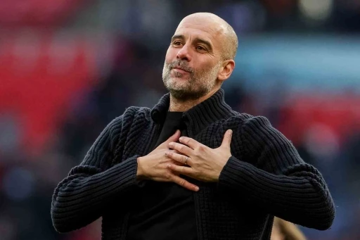 Guardiola, 2 yıl daha Manchester City&rsquo;de
