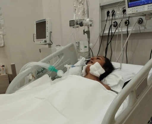 G&uuml;le oynaya gittiği hastanede hayatını kaybetti
