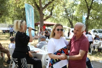 G&uuml;le oynaya yaza merhaba
