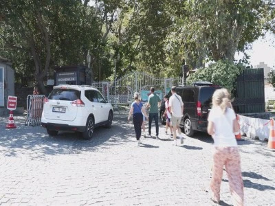 G&uuml;lhane Parkı kapatıldı