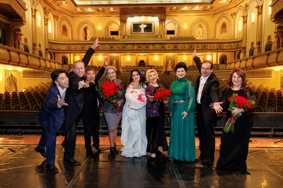 G&uuml;lsin Onay&rsquo;dan Gen&ccedil; Piyanistlere İlham Veren &Ouml;d&uuml;l