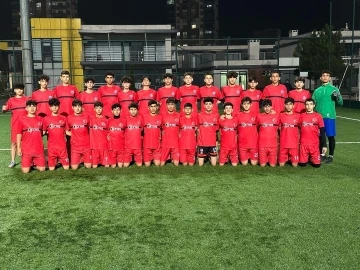 G&uuml;ltepeg&uuml;c&uuml; Futbol Kul&uuml;b&uuml; faaliyete ge&ccedil;ti
