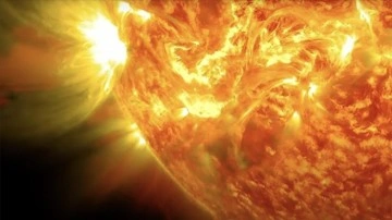 G&uuml;neş'te meydana gelen iki g&uuml;&ccedil;l&uuml; patlama, jeomanyetik fırtınaya yol a&ccedil;tı