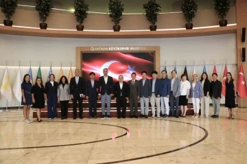 G&uuml;ney Kore heyeti Antalya B&uuml;y&uuml;kşehir Belediyesi&rsquo;nde
