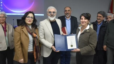 G&uuml;ney &Ouml;zkılın&ccedil; Bursa'nın k&uuml;lt&uuml;rel zenginliklerini anlattı