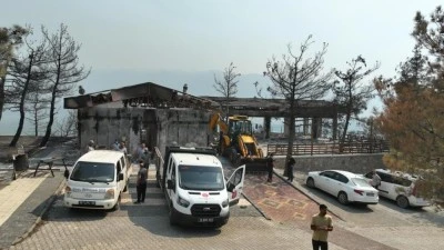 G&uuml;rsu kır lokantası ve terası k&uuml;llerden temizlendi