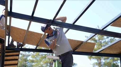 G&uuml;rsu&rsquo;ya mini hayvanat bah&ccedil;esi
