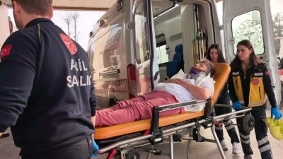 Bursa'da TIR ile karavan &ccedil;arpıştı